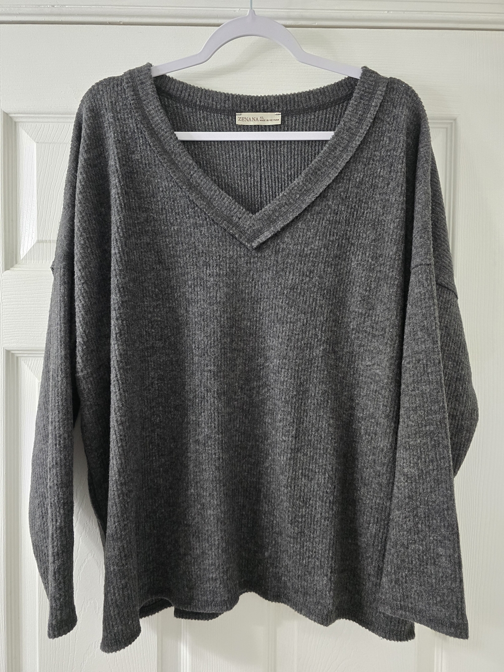NWOT Zenana Brushed Microfiber Long Sleeve V-Neck Grey Top - XL